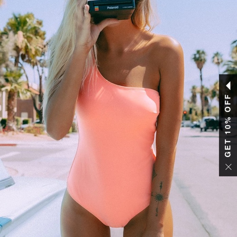 Cupshe swimsuit